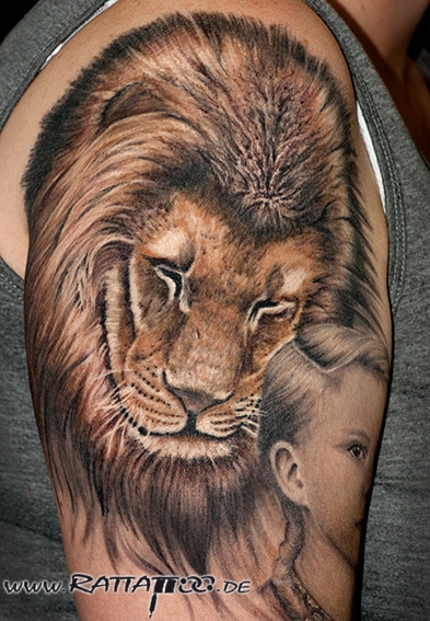 #healed #lion #tattoo #the #king #protects #my #family #sleeve #animal #tatts #sepia #brown #ink #colortattoo #realistic #tattoos #realistictattoo #colorful #inked #completely #inkedup #armtattoo #halflseeve #custom #design #tattooart #tattooartist #rattattoo #rattattoofreiburg  #tattoofreiburg #tattoostudiofreiburg